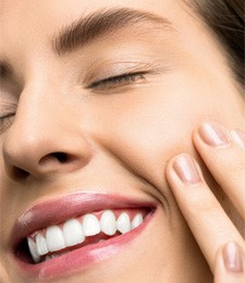 Smiling woman with veneers